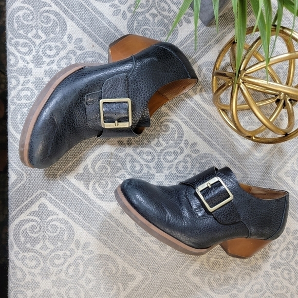 Kork-Ease | 6.5 Black Pebbled Leather Ankle Boots Monks Strap - Picture 6 of 16